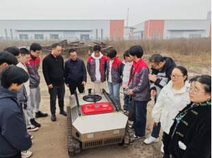 丘陵先锋团队赴丘陵山区农机产业园交流学习